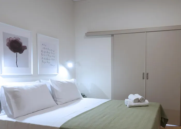 Nostos Luxury Apartment-perfect Hospitality Apartamento Tessalónica